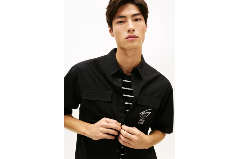 Tommy Jeans Boxy Skater Ανδρικό Κοντομάνικο Πουκάμισο Μαύρο