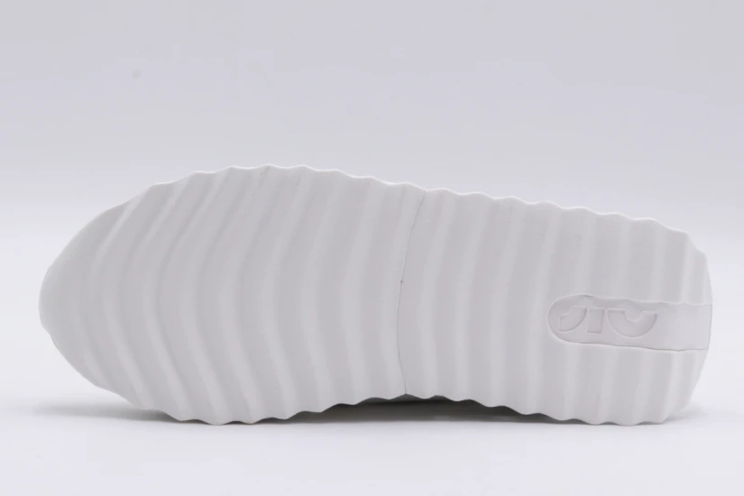 Nike W Air Max Dawn Sneakers (DM8261 001)