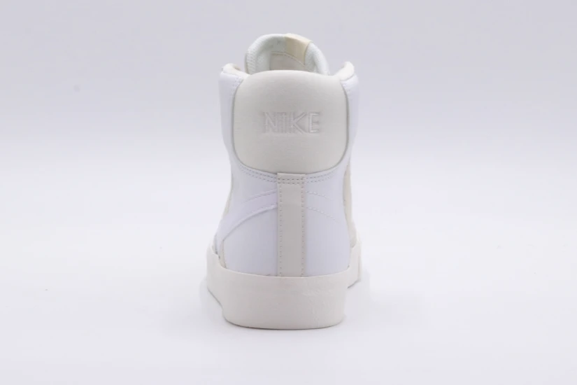 Nike Blazer Mid 77 Παιδικά Sneakers Μπεζ, Λευκά