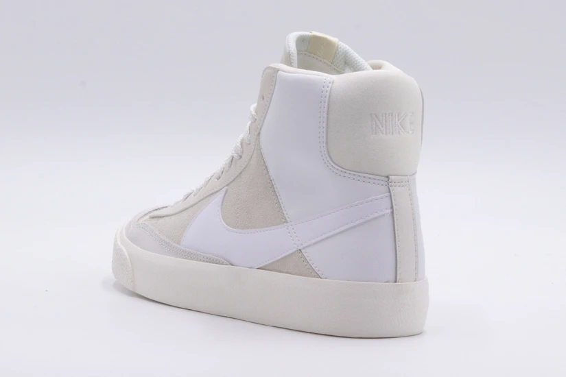 Nike Blazer Mid 77 Παιδικά Sneakers Μπεζ, Λευκά