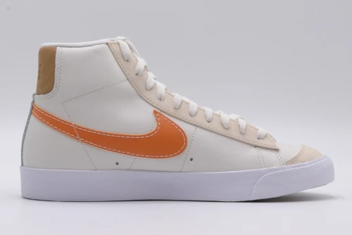 Nike Blazer Mid 77 Emb Sneakers (DQ7674 001)
