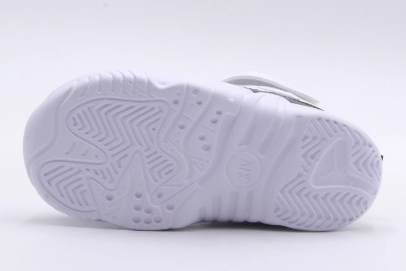 Jordan Jumpman Two Trey Βρεφικά Sneakers Λευκά, Μαύρα, Κόκκιναω