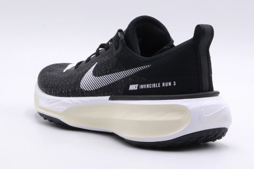 Nike Invincible Run 3 Γυναικεία Αθλητικά Παπούτσια (DR2660 001)