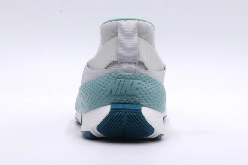 Nike Go Flyease Unisex Sneakers (DR5540 013)