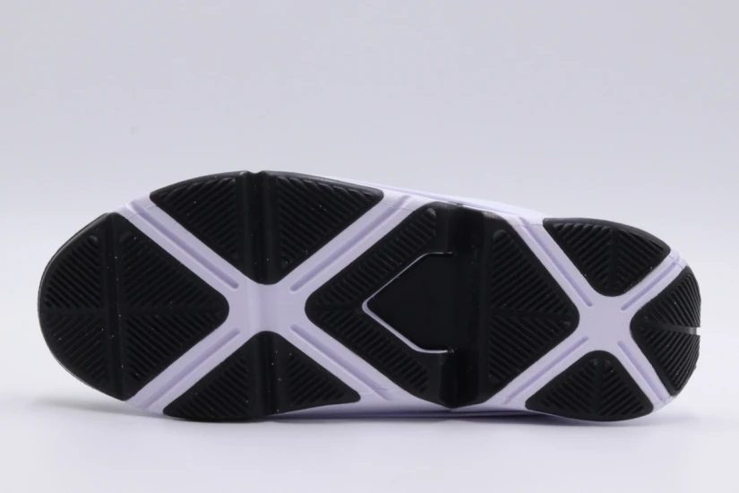 Nike Go Flyease Sneakers (DR5540 102)