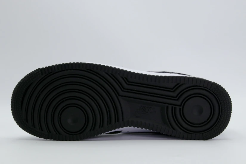 Nike Air Force 1 '07 Ανδρικά Sneakers Μαύρα, Λευκά
