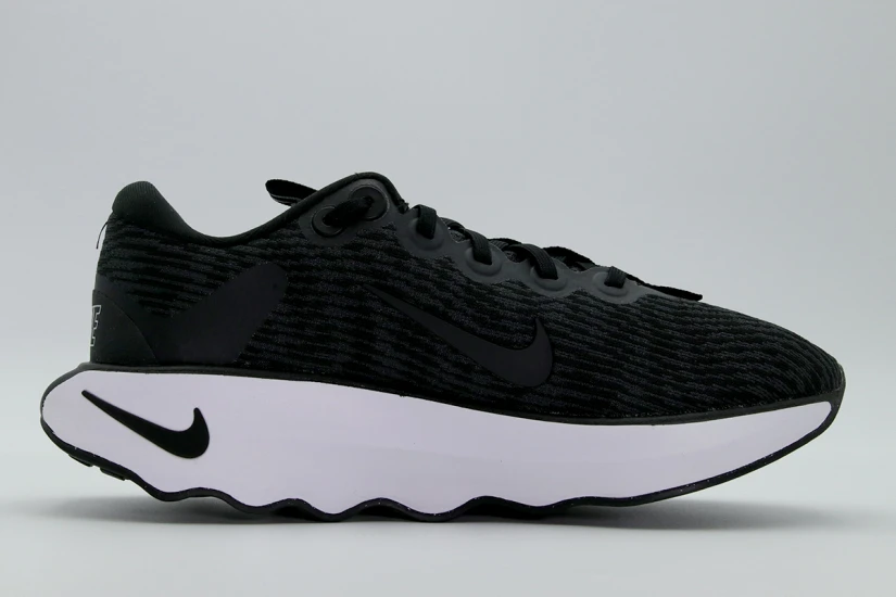 Nike Motiva Αθλητικά Παπούτσια Για Περπάτημα Μαύρα, Λευκά