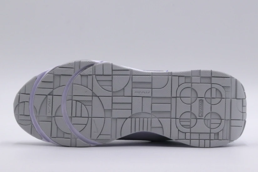 Nike Air Max Intrlk Lite Sneakers (DV5695 101)