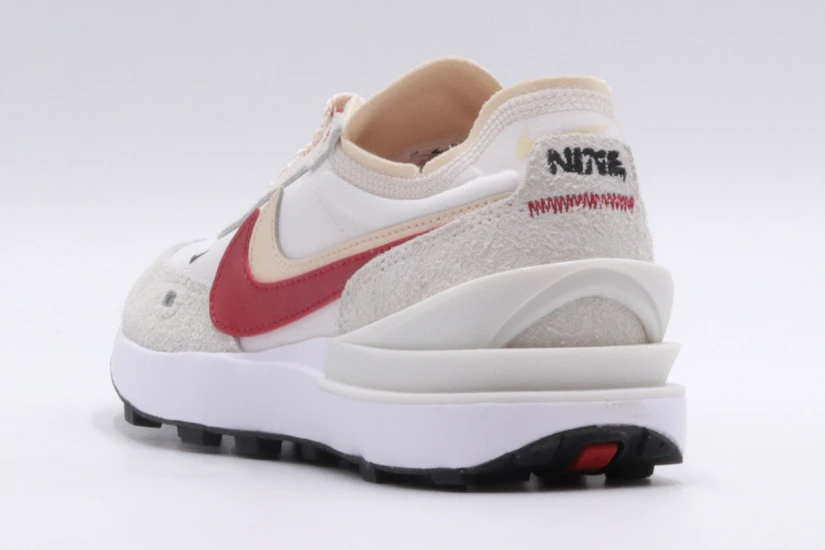 Nike Waffle One Se Γυναικεία Sneakers (DX4309 100)