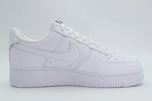 Nike Air Force 1 07 Easyon Sneakers (DX5883 100)