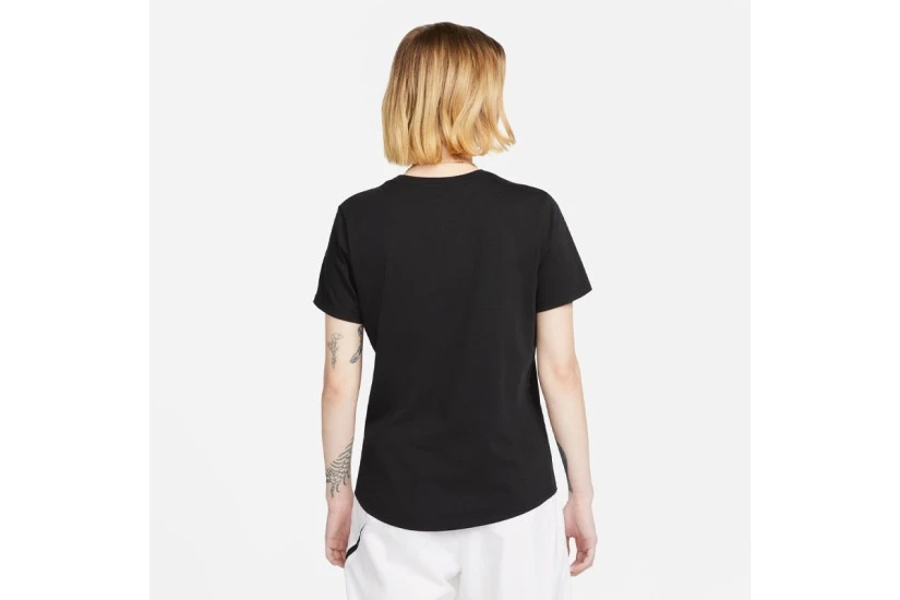 Nike Sportswear Club Essentials Γυναικείο Κοντομάνικο T-Shirt Μαύρο