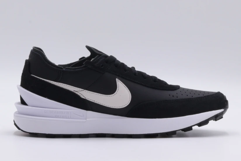 Nike Waffle One Ltr Sneakers (DX9428 001)
