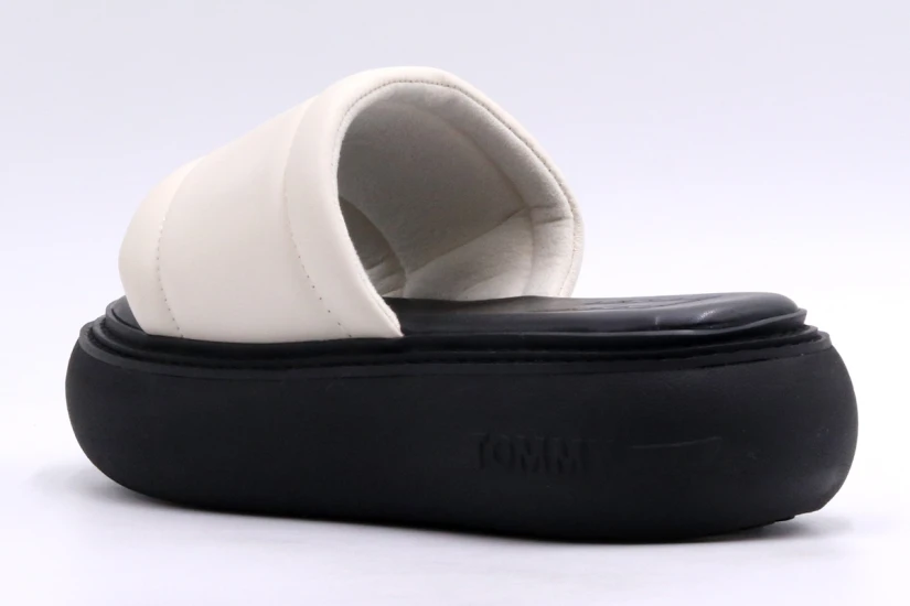 Tommy Jeans Volume Sandal-Flatform Slides Παντόφλες (EN0EN02076 AEF)