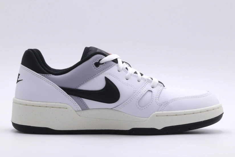 Δες τα ανδρικά Nike Full Force Χαμηλά Ανδρικά Sneakers για να κυκλοφορείς με στυλ σε κάθε σου στιγμή.