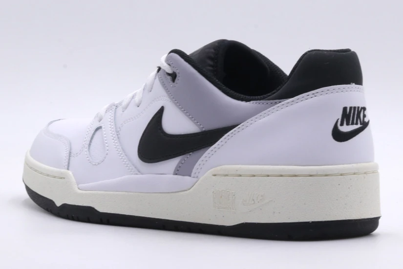 Δες τα ανδρικά Nike Full Force Χαμηλά Ανδρικά Sneakers για να κυκλοφορείς με στυλ σε κάθε σου στιγμή.