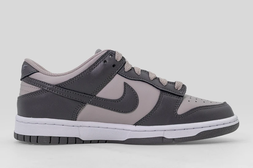 Nike Dunk Low Sneakers Ανθρακί, Γκρι
