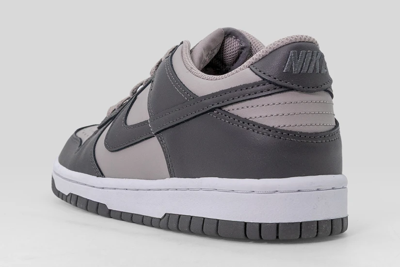 Nike Dunk Low Sneakers Ανθρακί, Γκρι