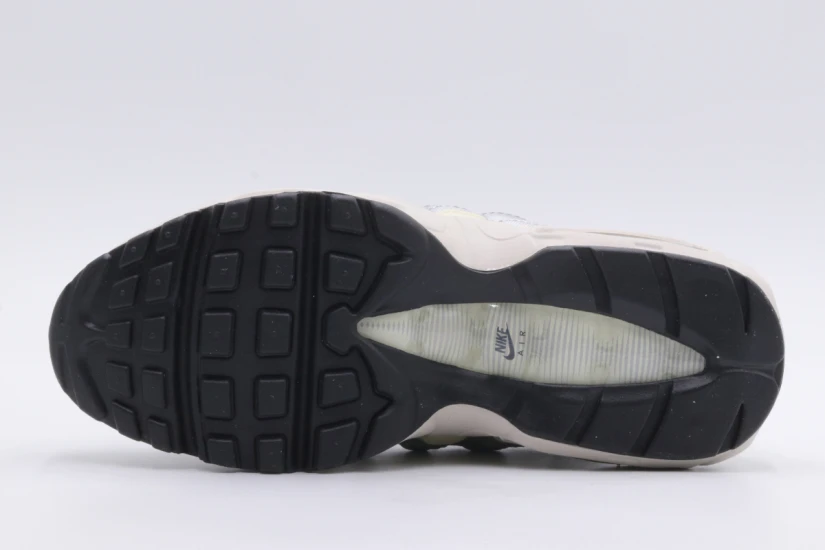 Nike Air Max 95 Γυναικεία Sneakers Ασημί, Μαύρα, Λευκά
