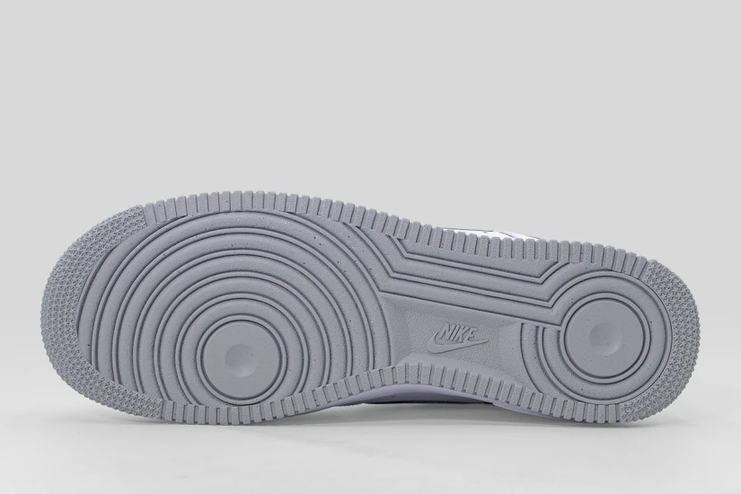Nike Air Force 1 07 Lv8 Ανδρικά Sneakers Λευκά, Γκρι Ανοιχτό