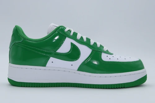 Nike Air Force 1 07 Sneakers (FJ4801 300)
