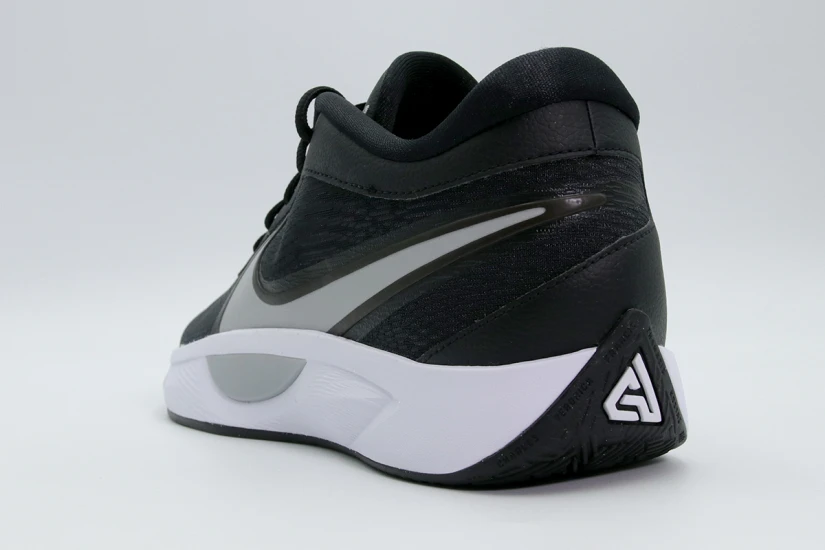 Nike Giannis Freak 6 Ανδρικά Μπασκετικά Παπούτσια Μαύρα, Γκρι, Λευκά