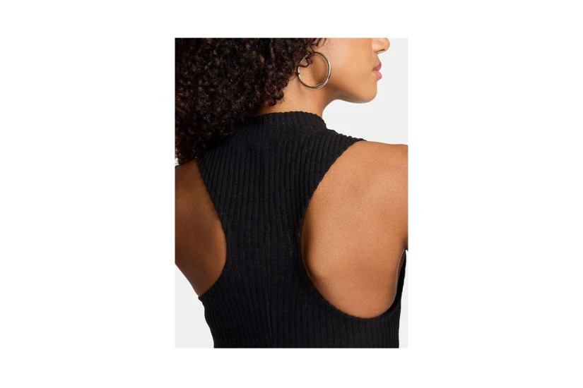 Nike Sportswear Chill Knit Γυναικεία Αμάνικη Crop Top Μπλούζα