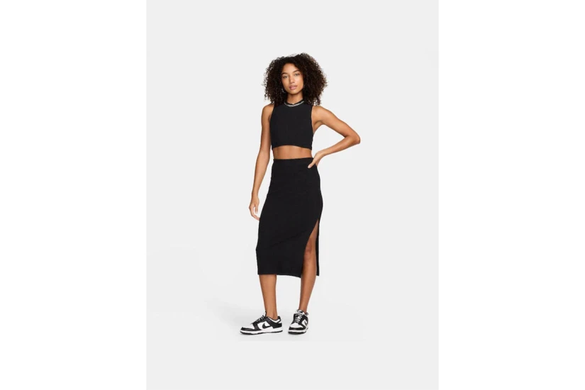 Nike Sportswear Chill Knit Γυναικεία Αμάνικη Crop Top Μπλούζα