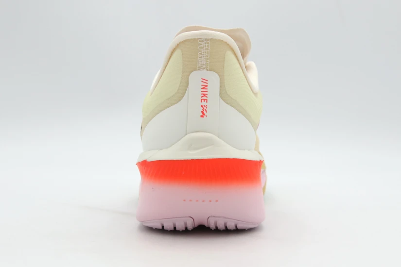 Nike Zoom Fly 6 Αθλητικά Παπούτσια Για Τρέξιμο (FN8455 106)