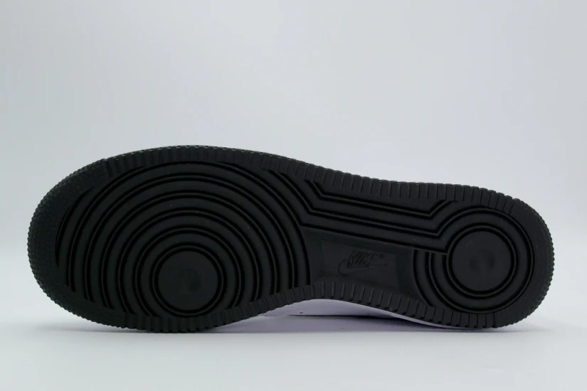 Nike Air Force 1 '07 Ανδρικά Sneakers Λευκά, Μαύρα