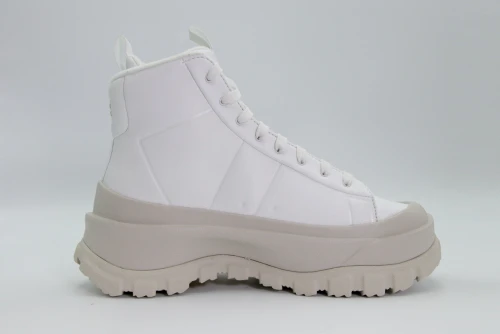 Nike Blazer Roam Mid Sneakers (FQ9065 100)