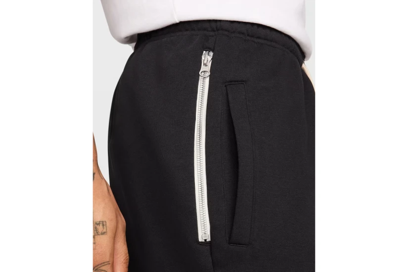 Nike Standard Issue Dri-FIT Ανδρικό Παντελόνι Φόρμας Μαύρο