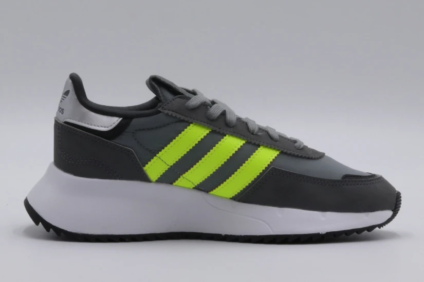 Adidas Originals Adidas Originals Retropy F2 J Sneaker (GZ0826)