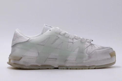 Acupuncture Tank Sneakers (H111S920320 WHITE)