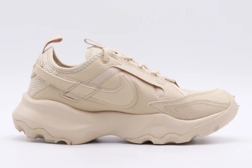 Nike W Tc 7900 Sneakers (HF1055 133)