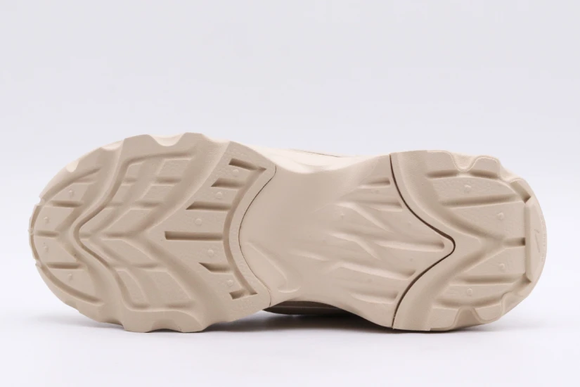 Nike TC 7900 Γυναικεία Sneakers Μπεζ
