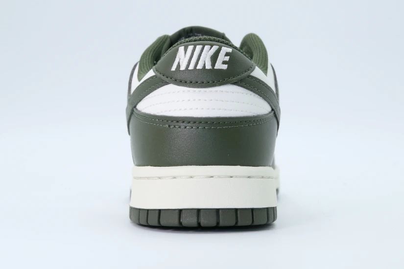 Nike Dunk Low Retro Ανδρικά Sneakers