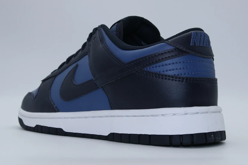 Nike Dunk Low Retro Ανδρικά Sneakers Μπλε Σκούρο, Μπλε, Λευκά