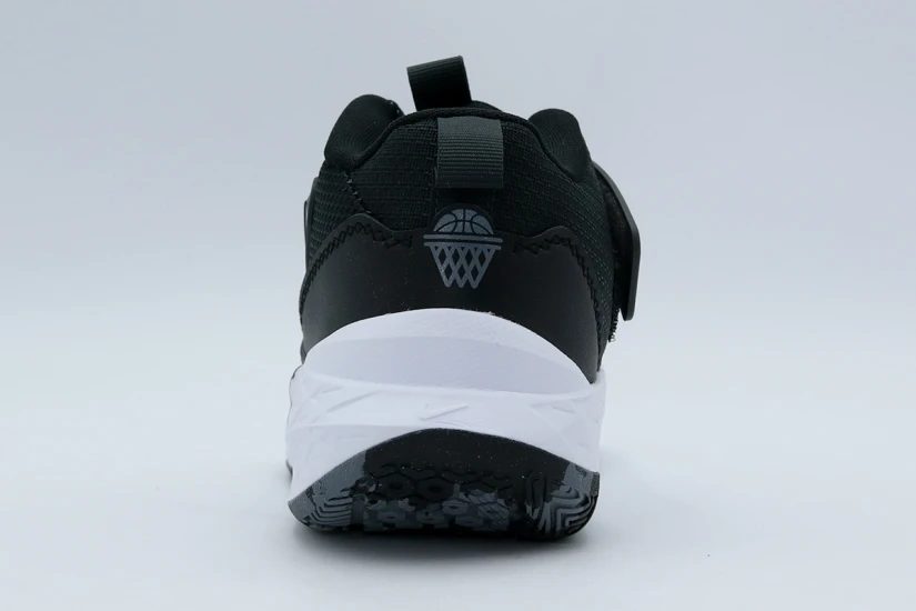 Nike Team Hustle D 12 Μπασκετικά Παπούτσια Μαύρα, Λευκά