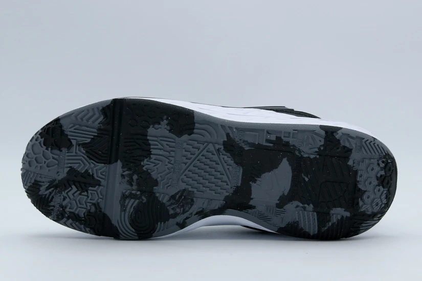 Nike Team Hustle D 12 Μπασκετικά Παπούτσια Μαύρα, Λευκά