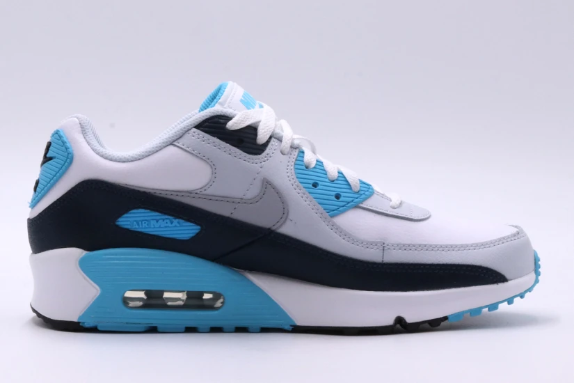 Nike Air Max 90 Sneakers