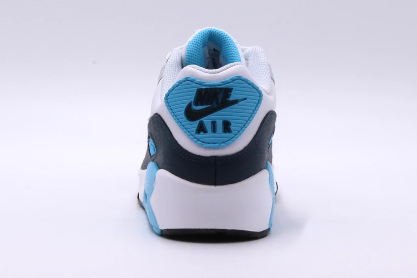 Nike Air Max 90 Sneakers