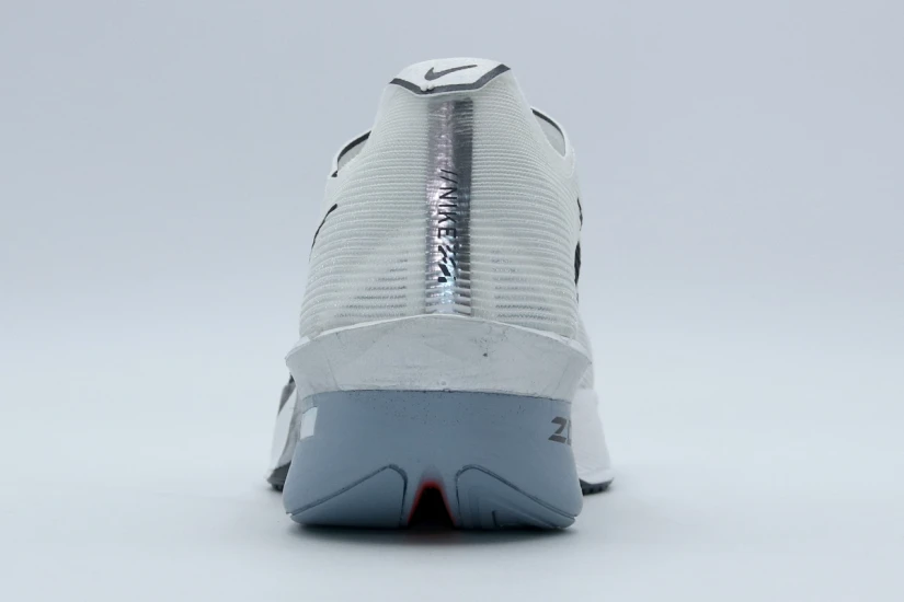Nike Zoomx Vaporfly 4 Αθλητικά Παπούτσια για Τρέξιμο Λευκά, Μαύρα, Γκρι