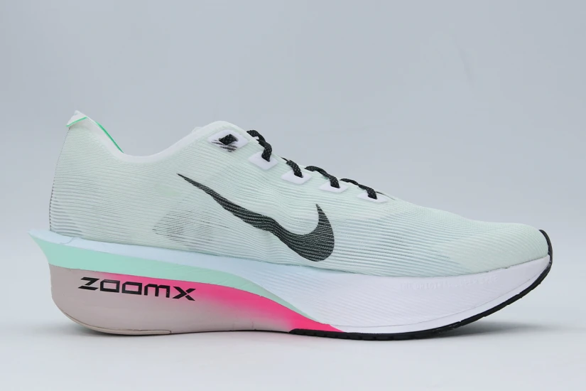Nike Zoomx Vaporfly 4 Ανδρικά Αθλητικά Παπούτσια για Τρέξιμο Λευκά, Φυστικί, Φούξια