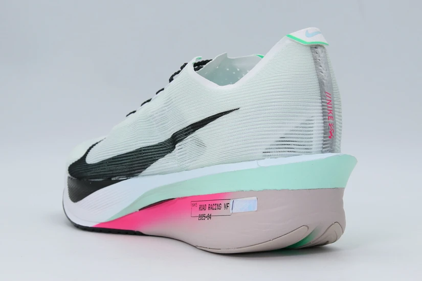Nike Zoomx Vaporfly 4 Ανδρικά Αθλητικά Παπούτσια για Τρέξιμο Λευκά, Φυστικί, Φούξια