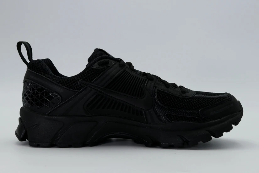 Nike Vomero 5 Sneakers