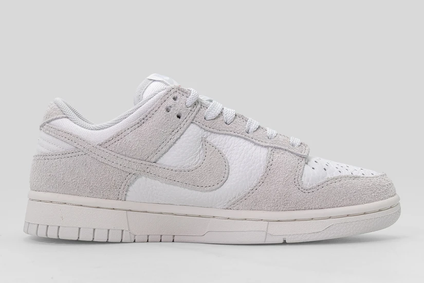 Nike Dunk Low Sneakers Μπεζ, Εκρού