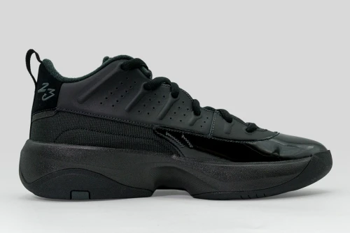 Jordan Max Aura 7 Sneakers (HQ2091 001)