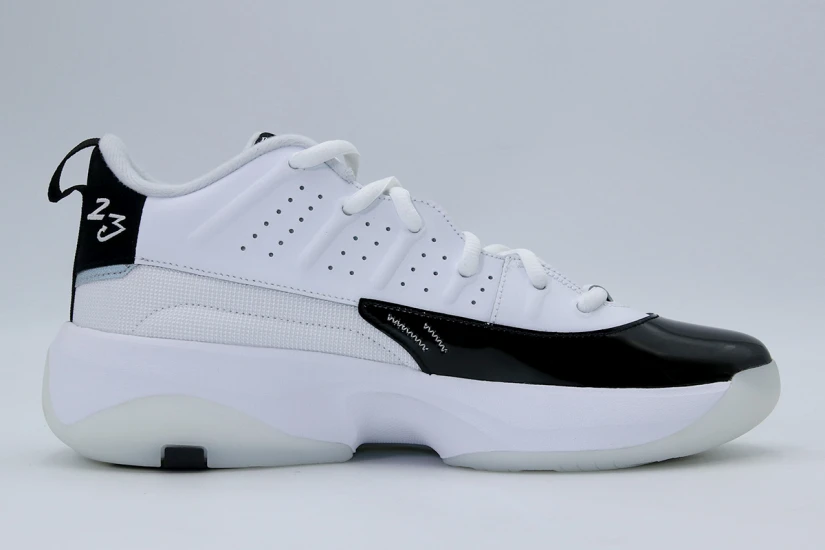 Jordan Max Aura 7 Ανδρικά Sneakers Μαύρα, Λευκά