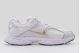 Nike V5 RNR Sneakers Εκρού, Λευκά, Χρυσά