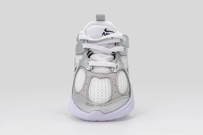 Nike V5 RNR Βρεφικά Sneakers Λευκά, Ασημί, Γκρι